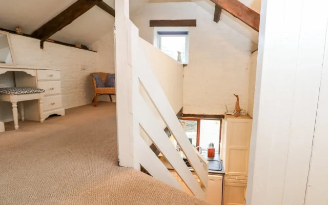 Apple Loft
