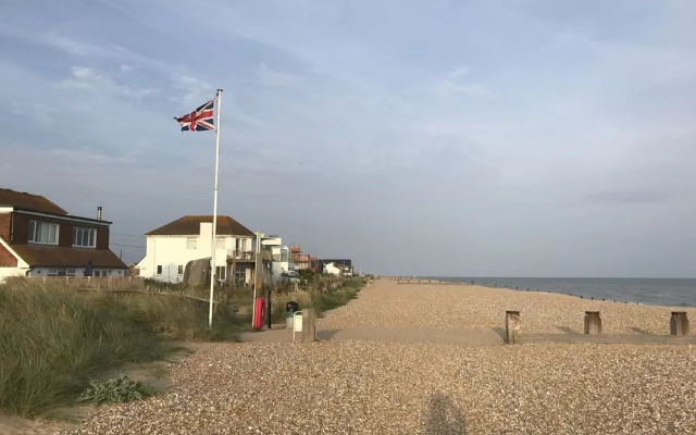 Rebecca Caravan Camber