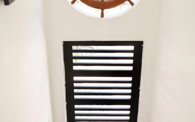 Increíble Townhouse de 3 Rec. con Alberca Privada