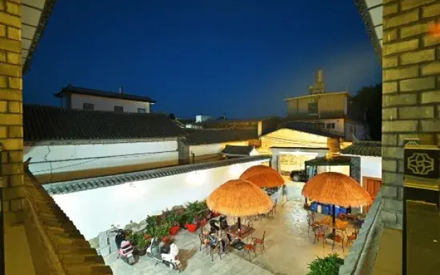 Dali Yanxi Swan Chunxing Inn