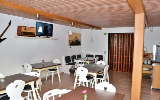 La Irmania Pension