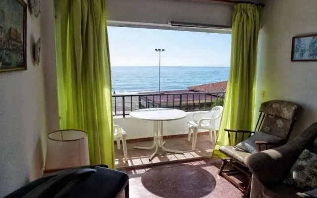Apartment in Rincon de la Victoria 101895