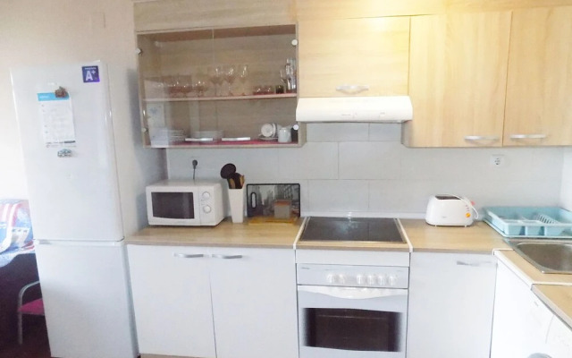 Apartsalou Lea