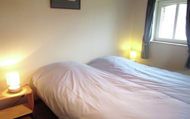 Modern Holiday Home in Gembloux with Meadows Nearby