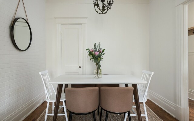 Architectural 4BR in Plateau by Sonder