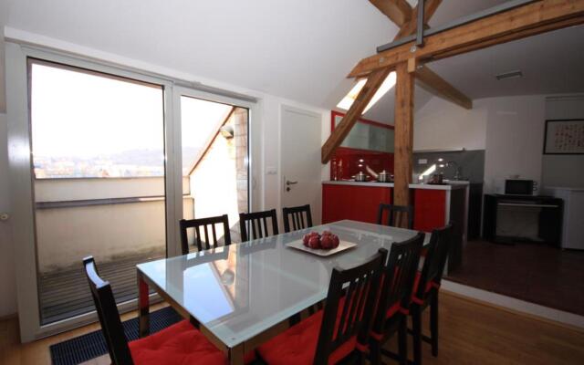 RiverView Apartments