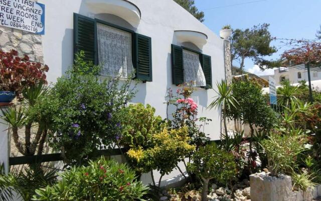 Blus Marine Home a 10mt Dalla Spiaggia (Adults Only)