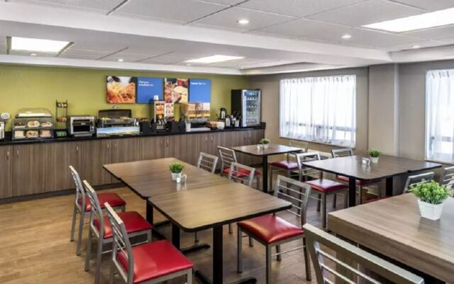 Comfort Inn Winnipeg Airport