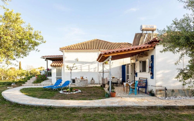 Petalidi Sunny Home One