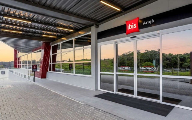Ibis Aruja