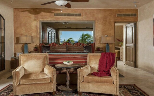 The Ultimate Holiday Villa in Cabo San Lucas With Private Pool and Close to the Beach, Cabo San Lucas Villa 1002