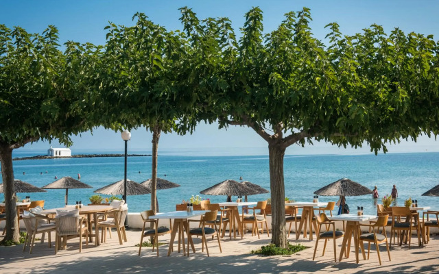 Corissia Beach Hotel