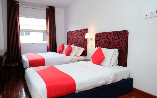 Grand City Hotel I