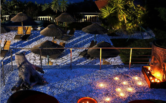 Pantokrator Hotel