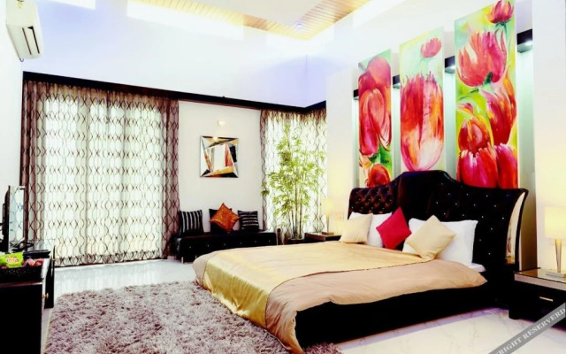 Swiss Royal Suites