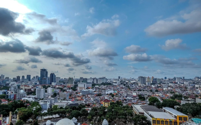 Comfy Studio Menteng Park Apartment
