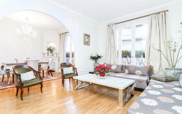 Chic Paris 16 - Avenue Mangin