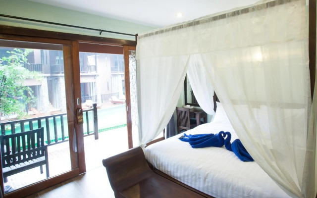 Koh Tao Beach Club