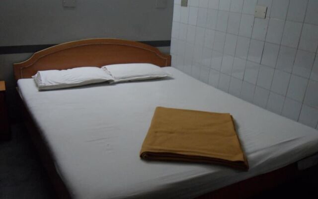 Hotel Sahyadhri