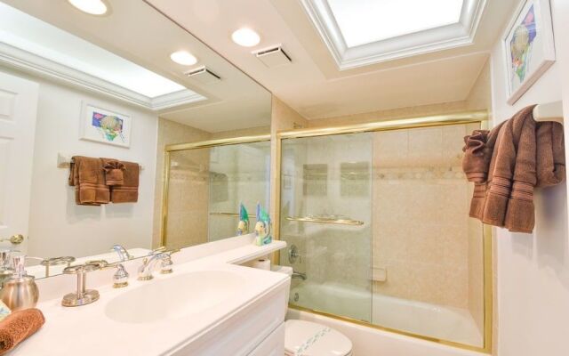 Seaview Condo #61505