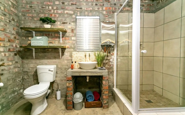 Schoemanshoek Glamping & Self Catering