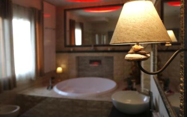 Luxury Rooms Sixty Six
