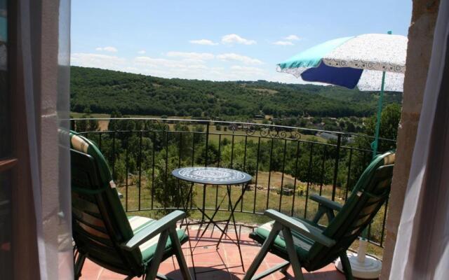 Hillside Park Dordogne