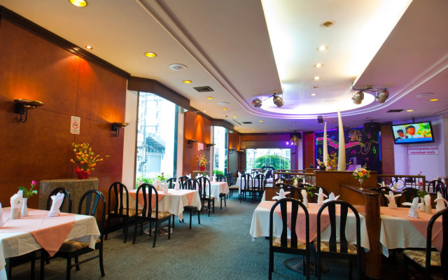 BP Grand Tower Hotel