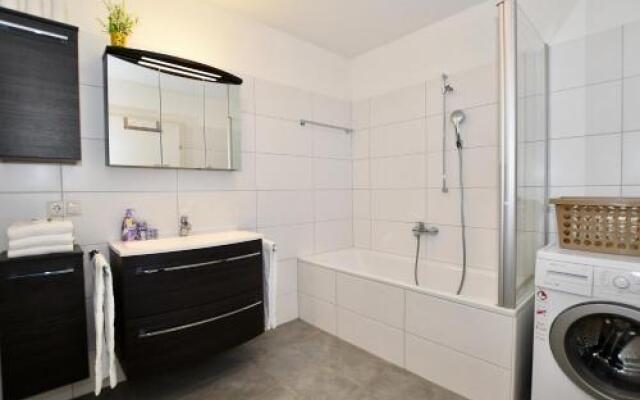 Apartment Mountain Panorama by Z-K-H Rentals