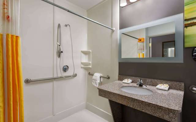 La Quinta Inn & Suites by Wyndham I-20 Longview South