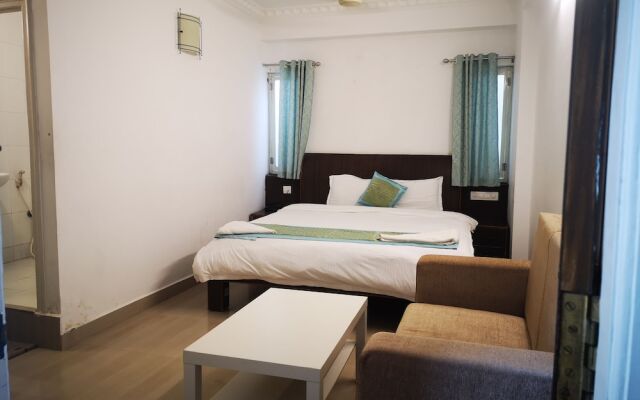 Aum Hotel