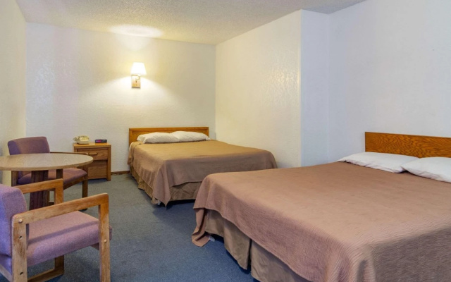 Motel 6 Brighton CO Denver Northeast