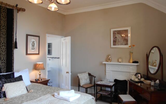 Hendre Clochydd Hall