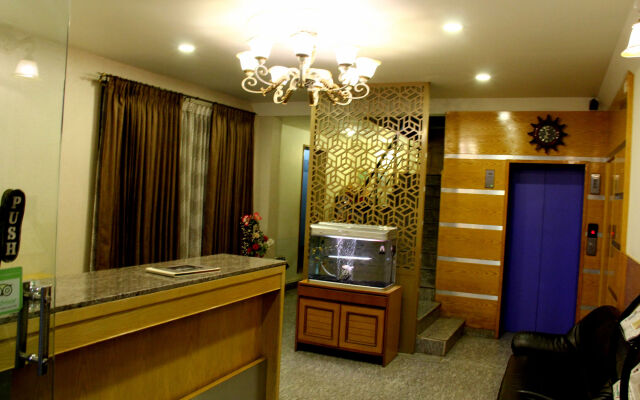 Suvarna Residency