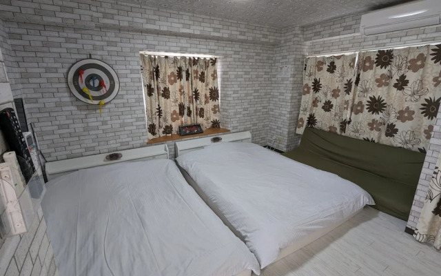 Koganeno-Mori Apartment