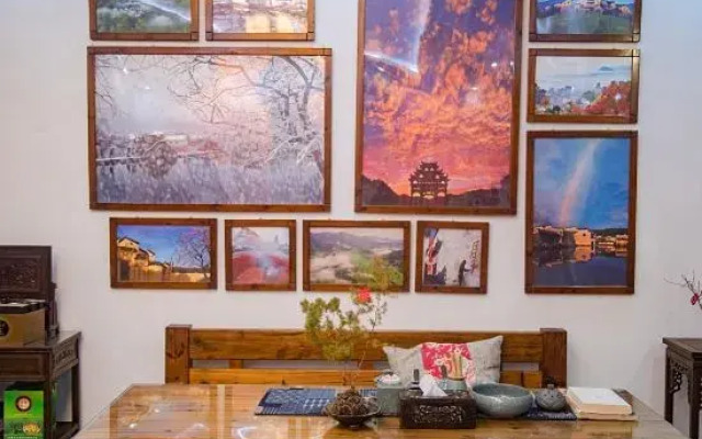 Siyue Homestay (Hongcun Scenic Area Branch)