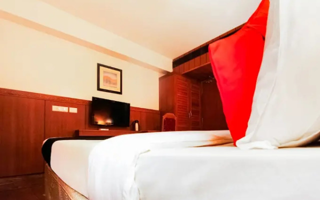 Capital O 61144 Hotel Raj