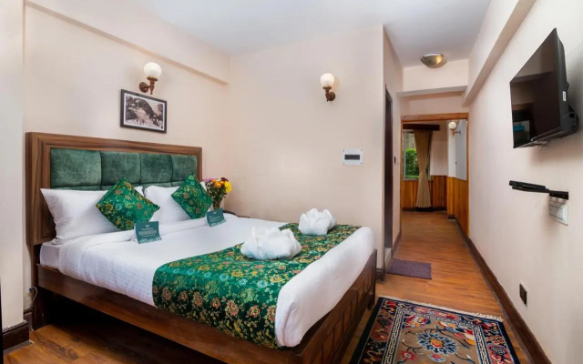 Muscatel Roma - 400 Mts from Mall Road