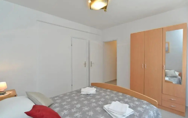 Welcoming Apartment With Garden