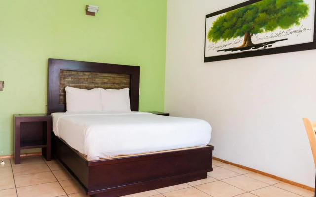 Happy Express Hotel