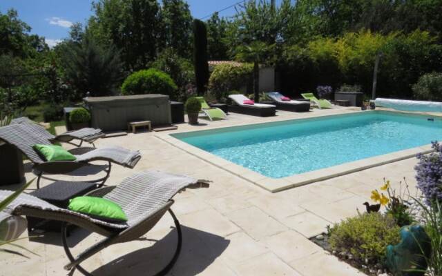 Apartment With 3 Bedrooms in Nans-les-pins, With Wonderful Mountain Vi