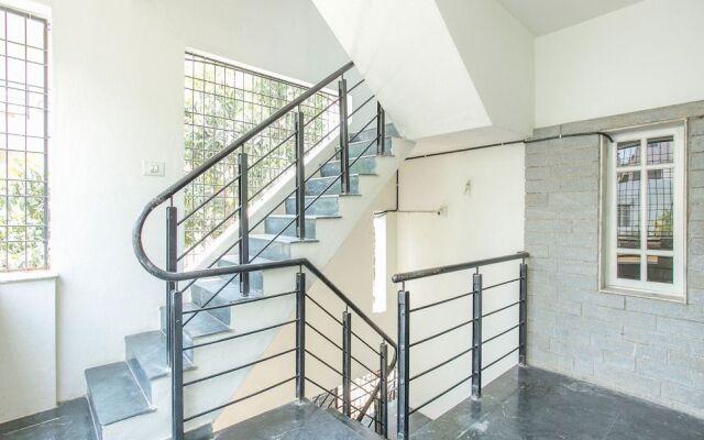 OYO 13121 Sai Kuteer