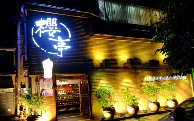 Jinyin Hotel