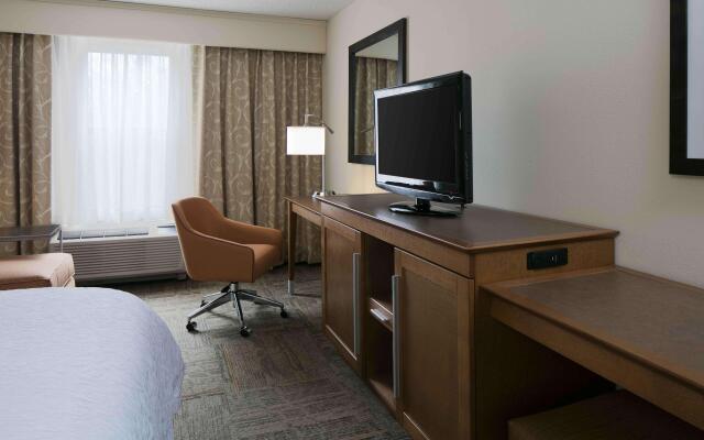 Hampton Inn Kansas City/Shawnee Mission