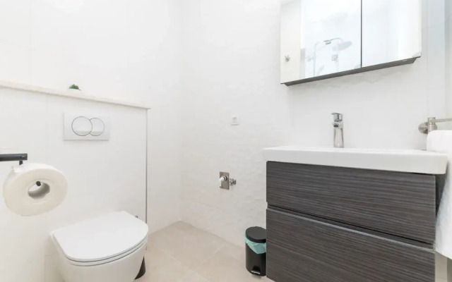 Scenic Elegant Trogir Villa With Pool