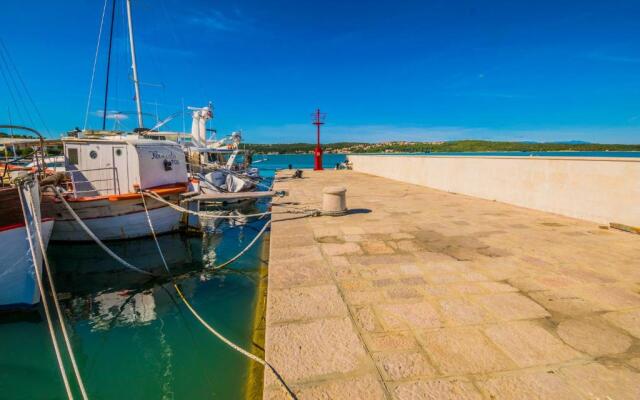 Apartment IN KLANICE Dobrinj, island Krk