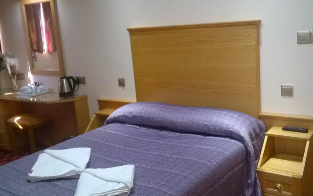 Leigham Court Hotel