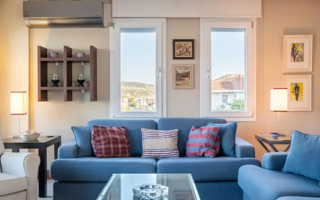 Flat w Sea View Balcony 3 min to Cesme Marina