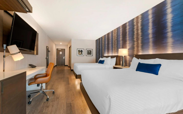 Cambria Hotel Detroit Downtown