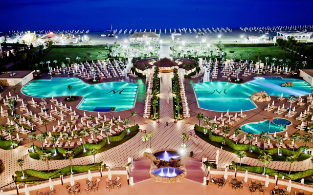 DIT Majestic Beach Resort